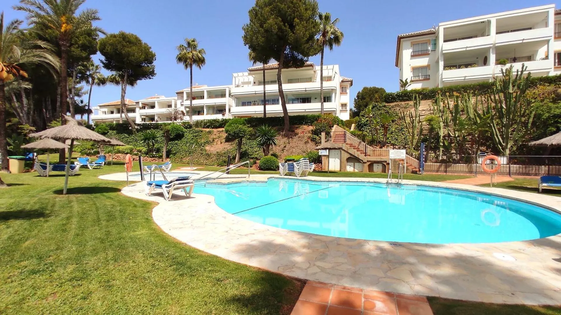 Luxury Renovated Penthouse Miraflores, La Cala De Mijas